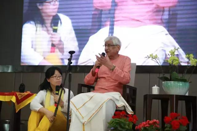 Tiwari大师团青城山瑜伽课程_瑜伽理论 知识_Tiwari大师团瑜伽理论与实践培训