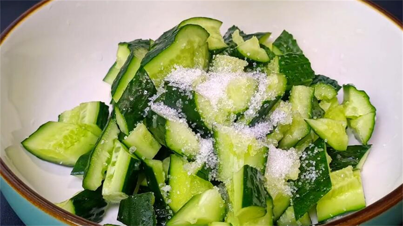 肝火旺食谱_清热解毒菜谱_口苦口臭的治疗方法