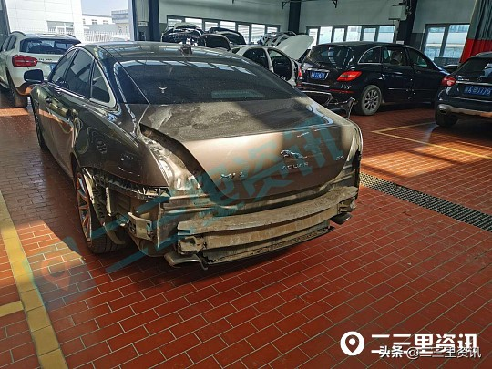 捷豹车辆维修纠纷_奔驰4S店喷漆色差问题_奔驰维修技术