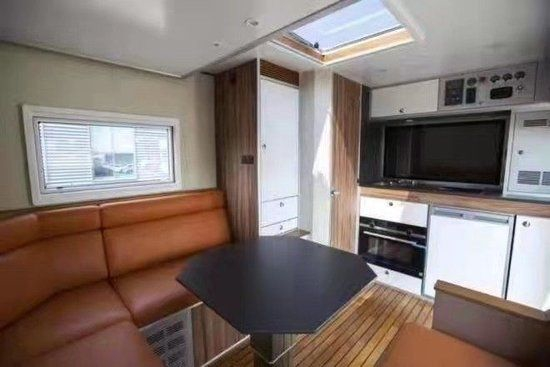 奔驰122房车报价及图片_奔驰乌尼莫克越野房车配置_进口奔驰乌尼莫克U4023房车