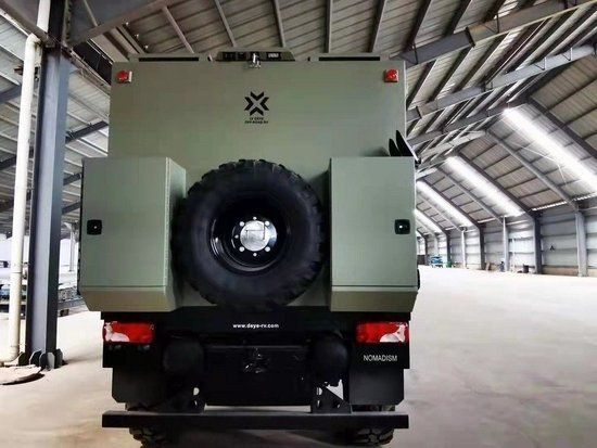 奔驰乌尼莫克越野房车配置_奔驰122房车报价及图片_进口奔驰乌尼莫克U4023房车