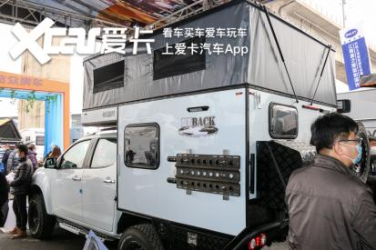 奔驰122房车报价及图片_星舟搬家工拖挂房车_北京房车展房车推荐