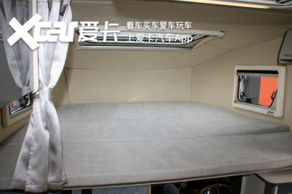 奔驰122房车报价及图片_星舟搬家工拖挂房车_北京房车展房车推荐