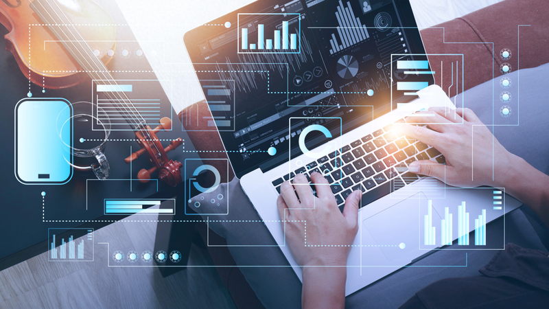 宏观经济发展趋势与热点问题论文