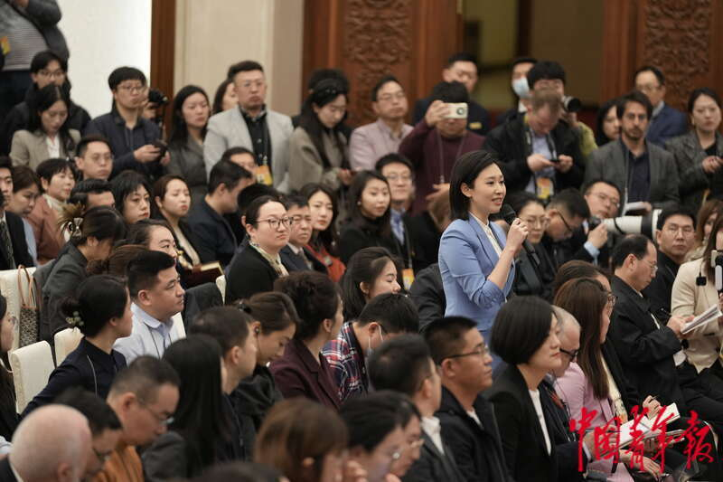 十二届全国人大二次会议新闻中心