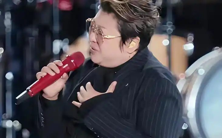 蒋欣捐款惹怒韩红 资讯