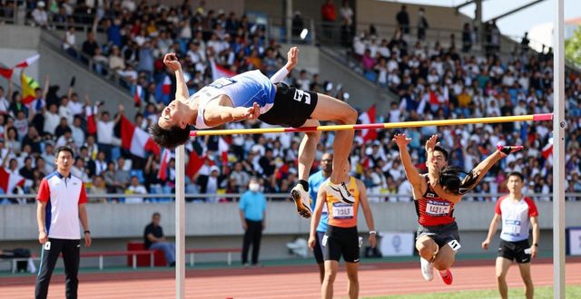 新闻报道怎么写