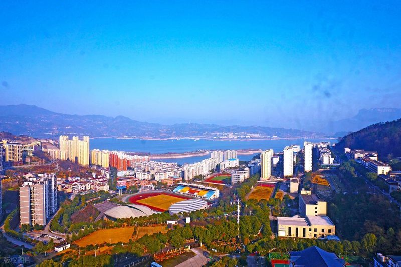 新闻联播武汉超大城市