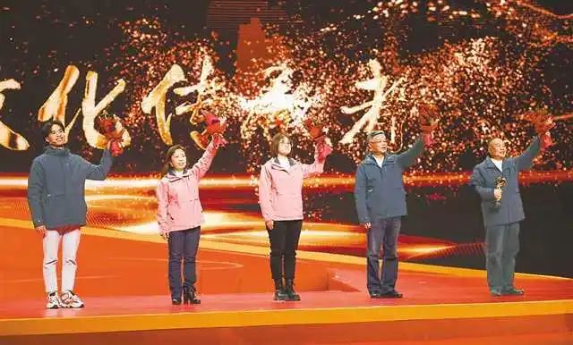 重庆十大新闻人物彭阳