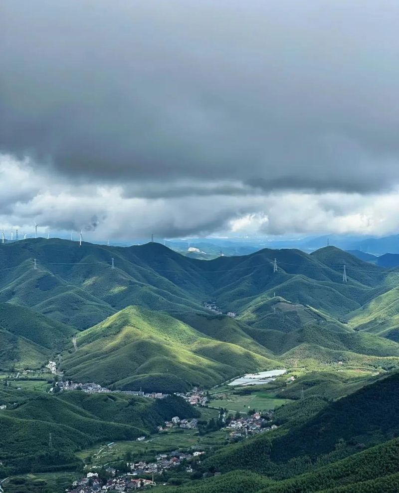 湖州电视台新闻综合频道