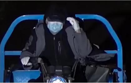 必胜客蹭热点营销