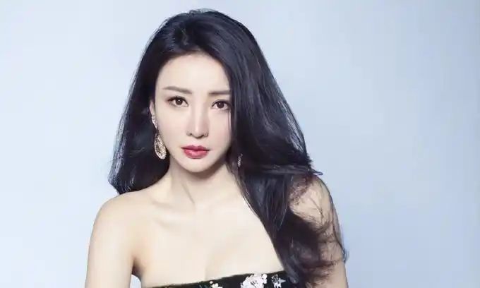 新闻当事人柳岩