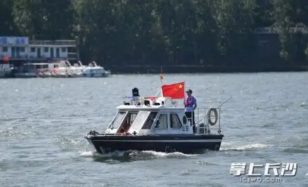 有关于溺水的新闻报道手稿