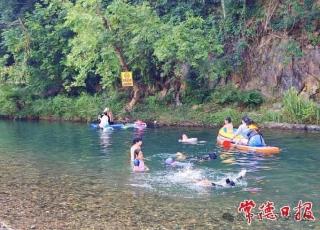 有关于溺水的新闻报道手稿