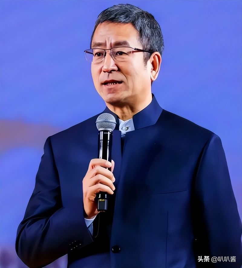 白岩松新闻周刊 观后感
