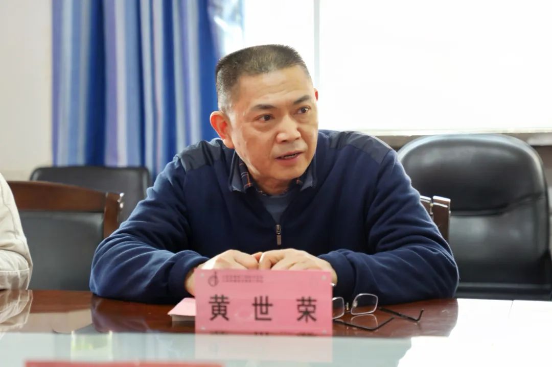 二十余载风雨情,携手再启新篇章——重庆大学继续教育学院领导莅临我校考察调研(图5) 重庆大学 网络教育学院_重庆网络大学教育学院官网_重庆大学网络教育