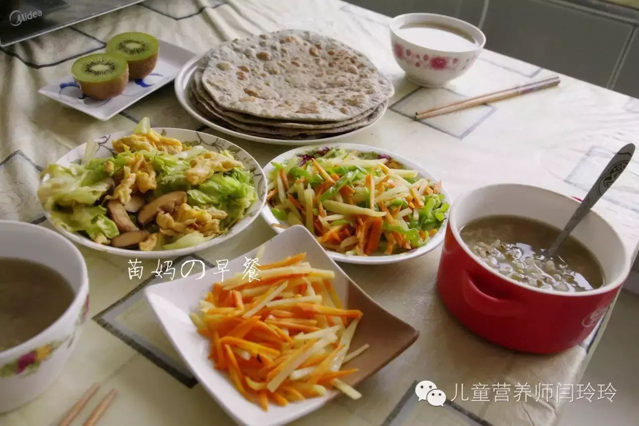 肉卷饼图片_集装乡烤肉卷饼_肉卷饼
