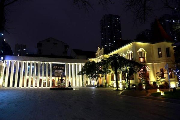 深挖本土文化融入市民生活,小剧场为“最文艺”城市增添魅力(图5) 江苏演艺集团领导计划_江苏省演艺集团总经理_江苏省演艺集团话剧院