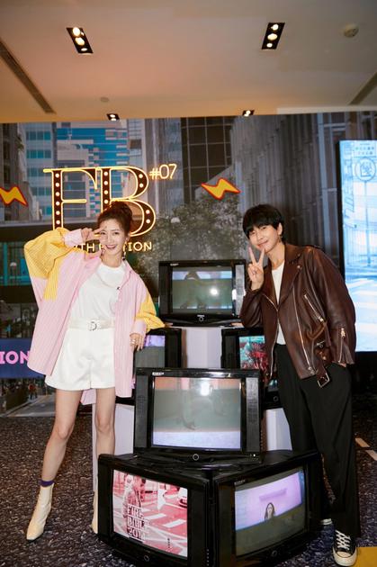 韩火火FB七周年狂欢 七年不痒(图28) 第一时尚韩火火_韩火火穿衣搭配法则_韩火火时装品牌