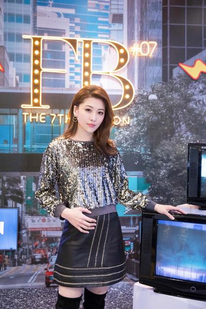 韩火火FB七周年狂欢 七年不痒(图30) 第一时尚韩火火_韩火火穿衣搭配法则_韩火火时装品牌