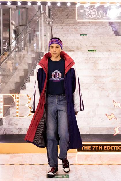 韩火火FB七周年狂欢 七年不痒(图40) 姜通演绎2018秋冬潮流趋势