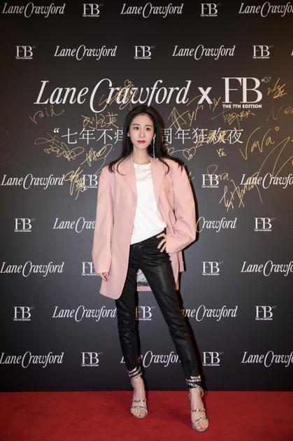 韩火火FB七周年狂欢 七年不痒(图10) 张碧晨