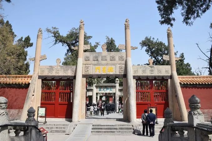 济南泰山曲阜旅游路线_曲阜泰山济南4日游_济南泰山曲阜旅游攻略