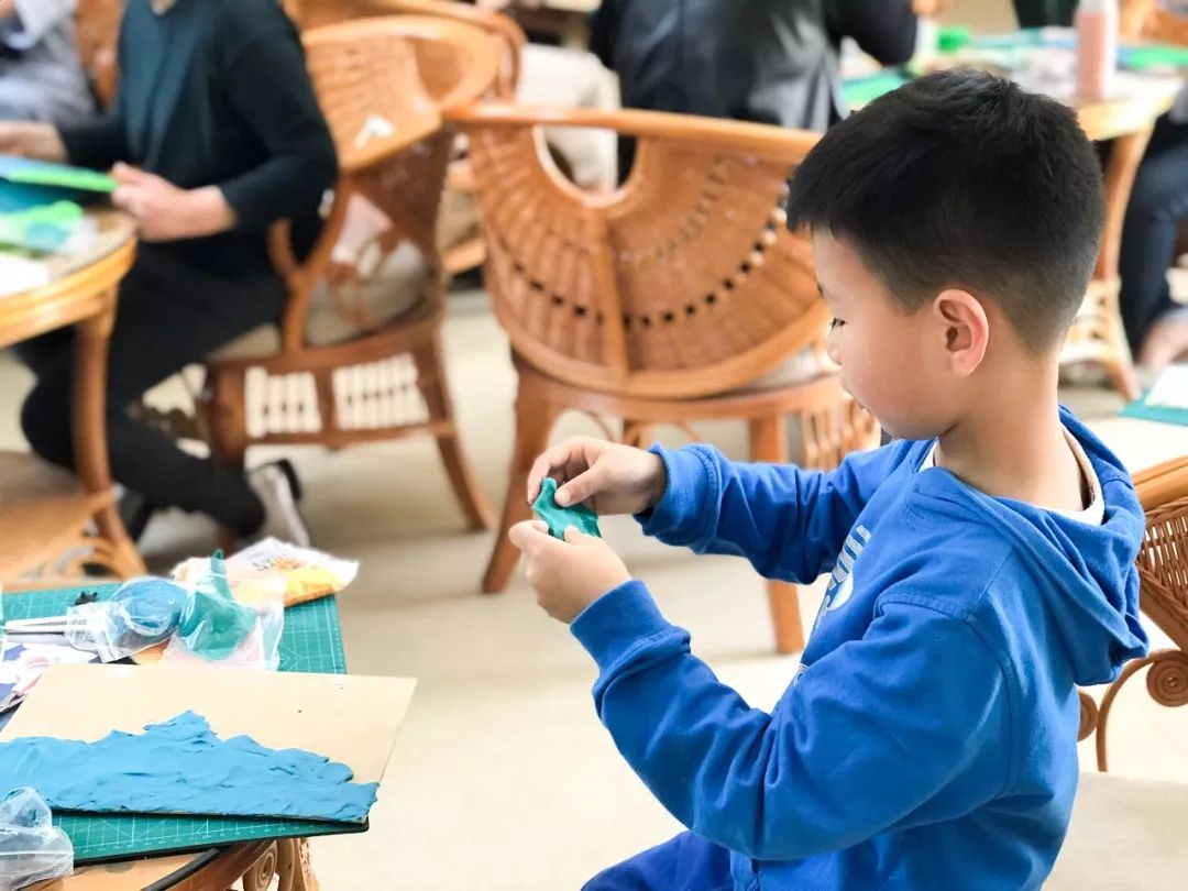 茶杯超轻粘土_茶杯粘土手工制作_超轻粘土茶杯教程