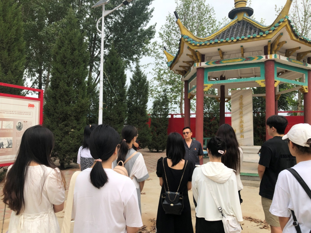参观红色基地教育学生心得体会_学生参观红色教育基地_参观红色基地教育学生感悟
