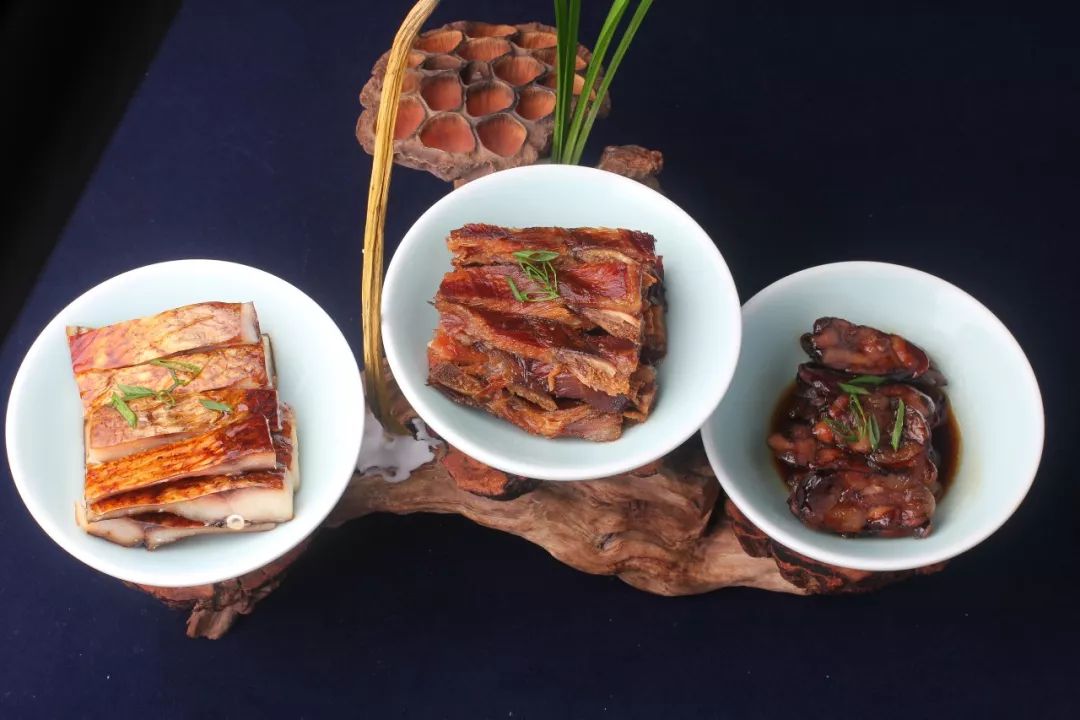 舌尖上的浙江来了,各地美食让你隔着屏幕咽口水~(图25) 豆腐四喜丸子的家常做法窍门_四喜豆腐的图案_四喜豆腐是哪个地方的菜系