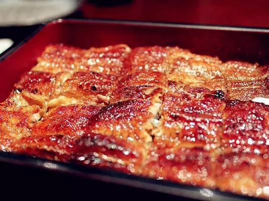 上海十大美食街——去过这些地方才可自称吃货(图2) 哈尔滨海鲜小吃_哈尔滨海鲜美食_哈尔滨海鲜小炒排行