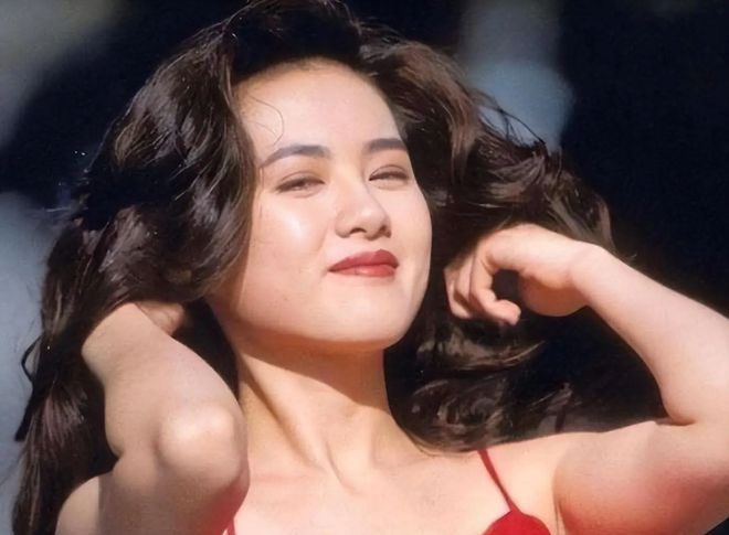 王晶捧红的7位“晶女郎”,个个肤白貌美大长腿,你最喜欢谁?(图12) 邱淑贞三电影_慈禧咸丰电影邱淑贞_电影邱淑贞的代表作品