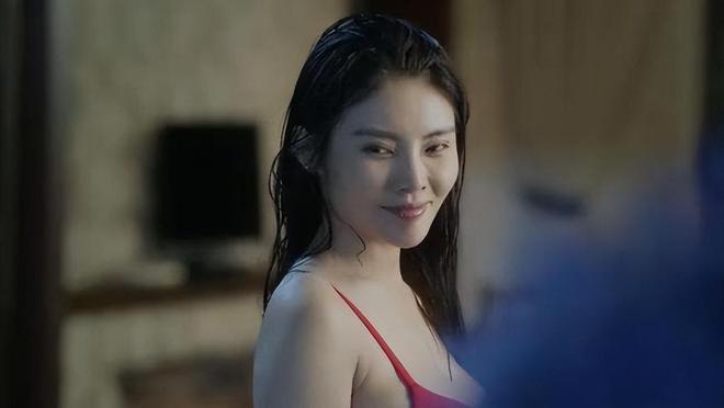 王晶捧红的7位“晶女郎”,个个肤白貌美大长腿,你最喜欢谁?(图31) 慈禧咸丰电影邱淑贞_电影邱淑贞的代表作品_邱淑贞三电影