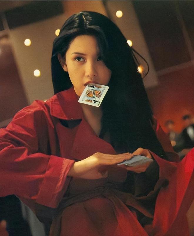 王晶捧红的7位“晶女郎”,个个肤白貌美大长腿,你最喜欢谁?(图43) 电影邱淑贞的代表作品_邱淑贞三电影_慈禧咸丰电影邱淑贞