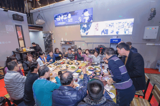 深圳 海鲜 烧烤_海鲜烧烤深圳哪里有卖_深圳海鲜烧烤夜市