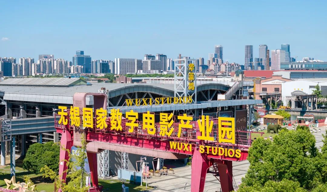 传媒界大亨_传媒巨擘_传媒巨头公司