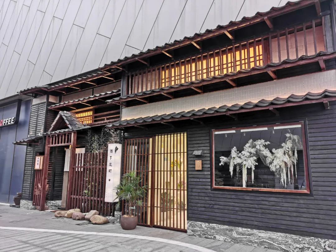 正儿八经的日本米其林一星和牛烧肉,人均980的日料到底值不值?|不差钱测评(图3) 广州牛藏烧肉电话_黑毛和牛烧肉_福州牛妈妈烧肉