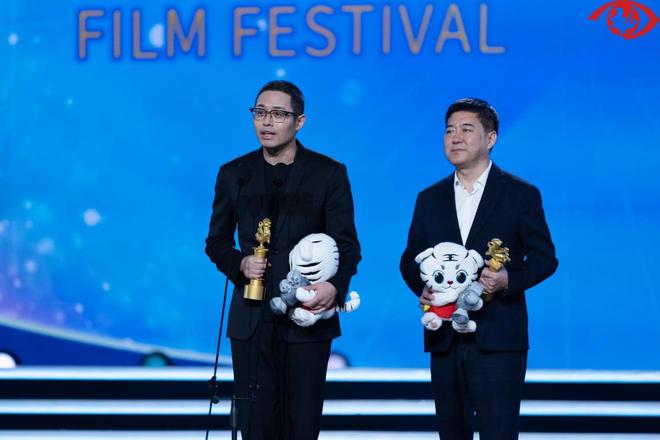 北京国际电影节•第29届大学生电影节“青春之夜”圆满落幕(图12) 中国传媒大学制片管理专业_中国传媒大学影视制片_中国传媒大学制片人专业