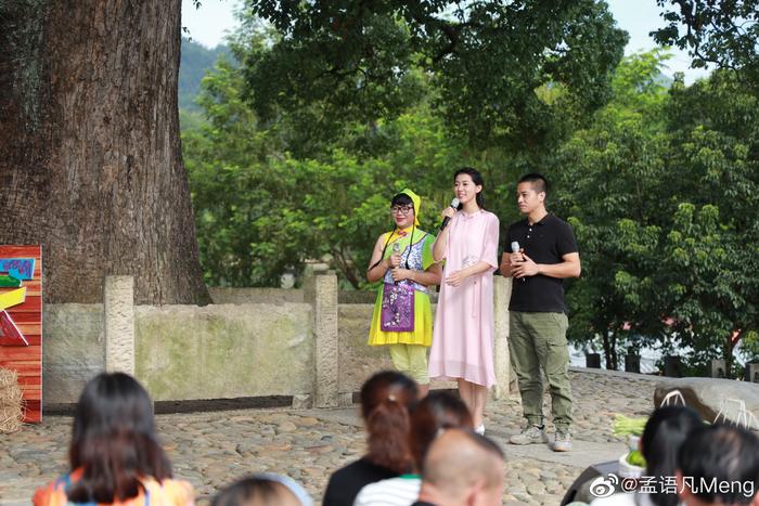 孟语凡央视大型晚会首秀表现惊艳,农业节目最漂亮的女主持被看好(图7) 农业频道主持人_农业频道主持人_频道农业主持人名字