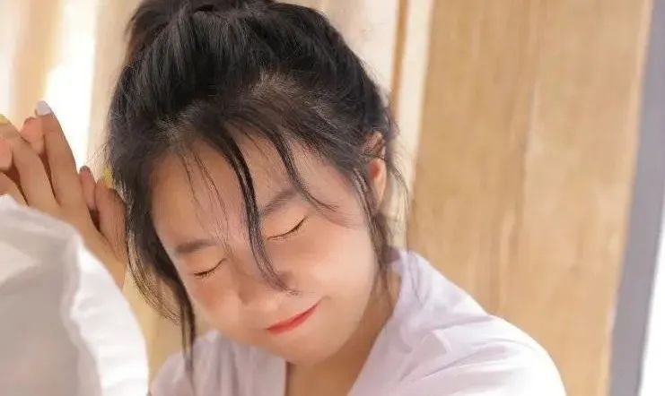 暗恋成熟男人女人的表现_暗恋女人的男人_成熟男人暗恋一个女人