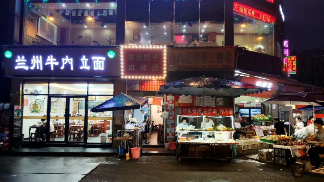 夜宵摊一般存在什么问题_摊摆麻烦夜宵会有什么后果_摆夜宵摊会有麻烦吗