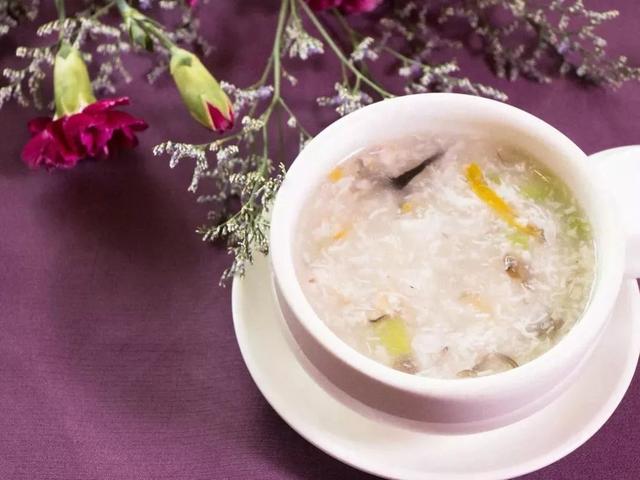 酥肉炖皮渣的做法大全_小酥肉焖皮渣_渣焖皮酥肉小孩能吃吗