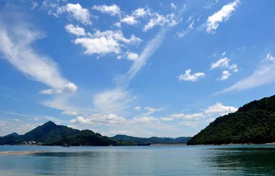 “中国最美休闲胜地”!水光潋滟,山色空蒙(图7) 九江汽车站坐几路公交车_九江汽车总站在哪里_九江汽车总站公交路线