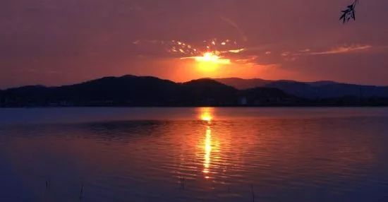 “中国最美休闲胜地”!水光潋滟,山色空蒙(图9) 九江汽车总站在哪里_九江汽车总站公交路线_九江汽车站坐几路公交车