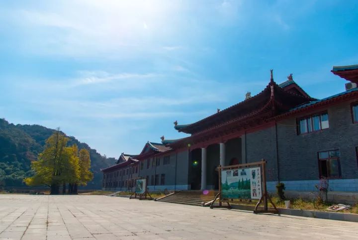 “中国最美休闲胜地”!水光潋滟,山色空蒙(图4) 九江汽车站坐几路公交车_九江汽车总站公交路线_九江汽车总站在哪里