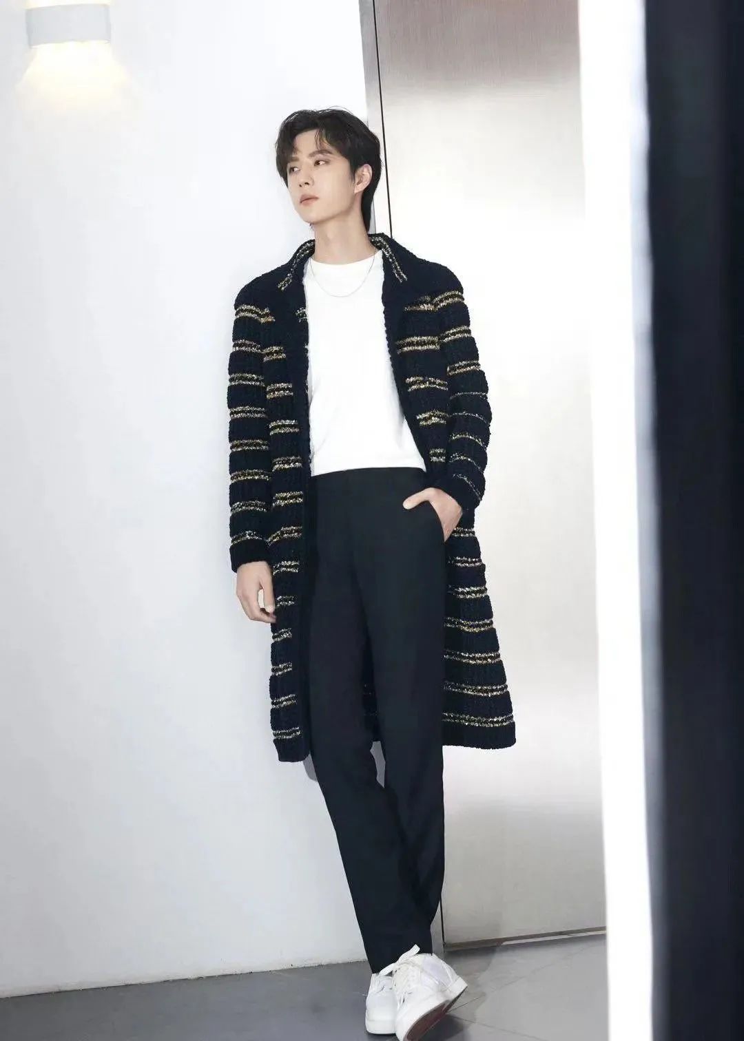 有一种惊艳叫作王一博的女装(图20) 潮流时尚图片头像_潮流时尚图片高清图_性感时尚潮流女装图片