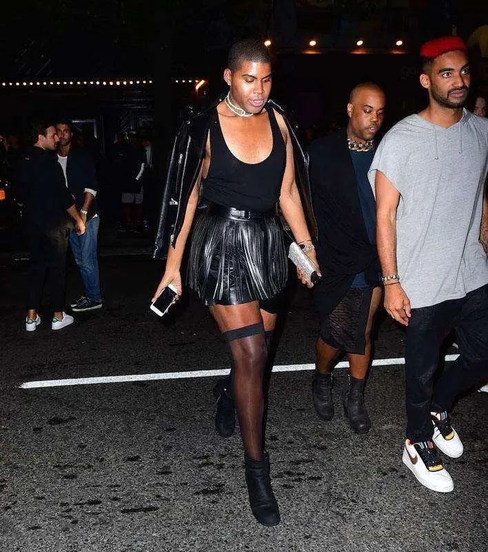 有一种惊艳叫作王一博的女装(图52) 潮流时尚图片高清图_潮流时尚图片头像_性感时尚潮流女装图片