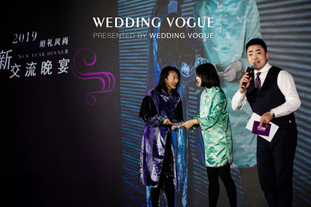 创意婚礼策划方案范文_婚礼工作室logo_未来式婚礼创意工坊