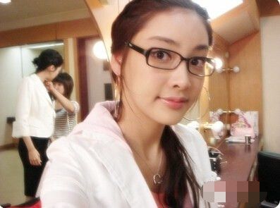 韩国娱乐圈张紫妍是哪部_韩国张紫妍陪四个男人_陪韩国男人张紫妍的是谁