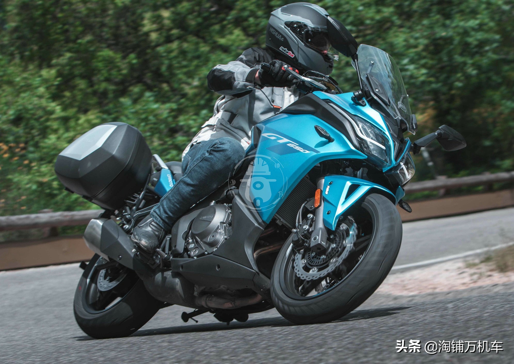 仿赛外观下的长途利器 颜值品质的双重输出 春风650GT浅析(图19) 跑车摩托国产车排行榜_国产跑车摩托车_国产跑车摩托车
